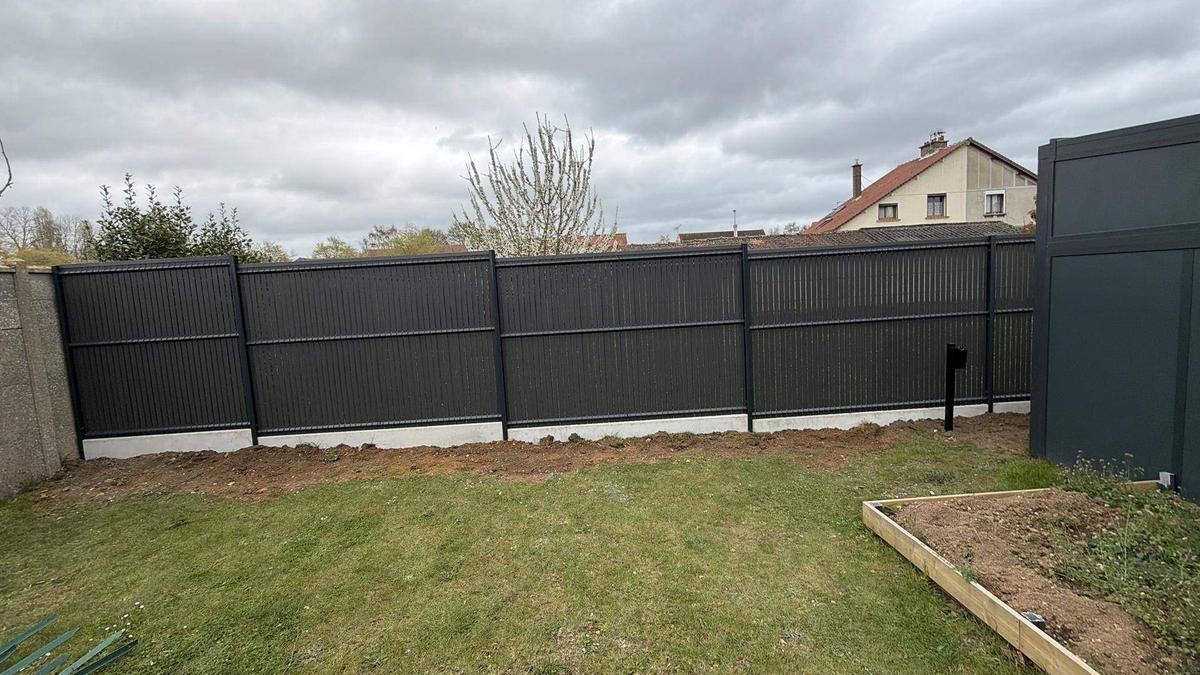 Clôture rigide anthracite Bapaume – Hpaysage