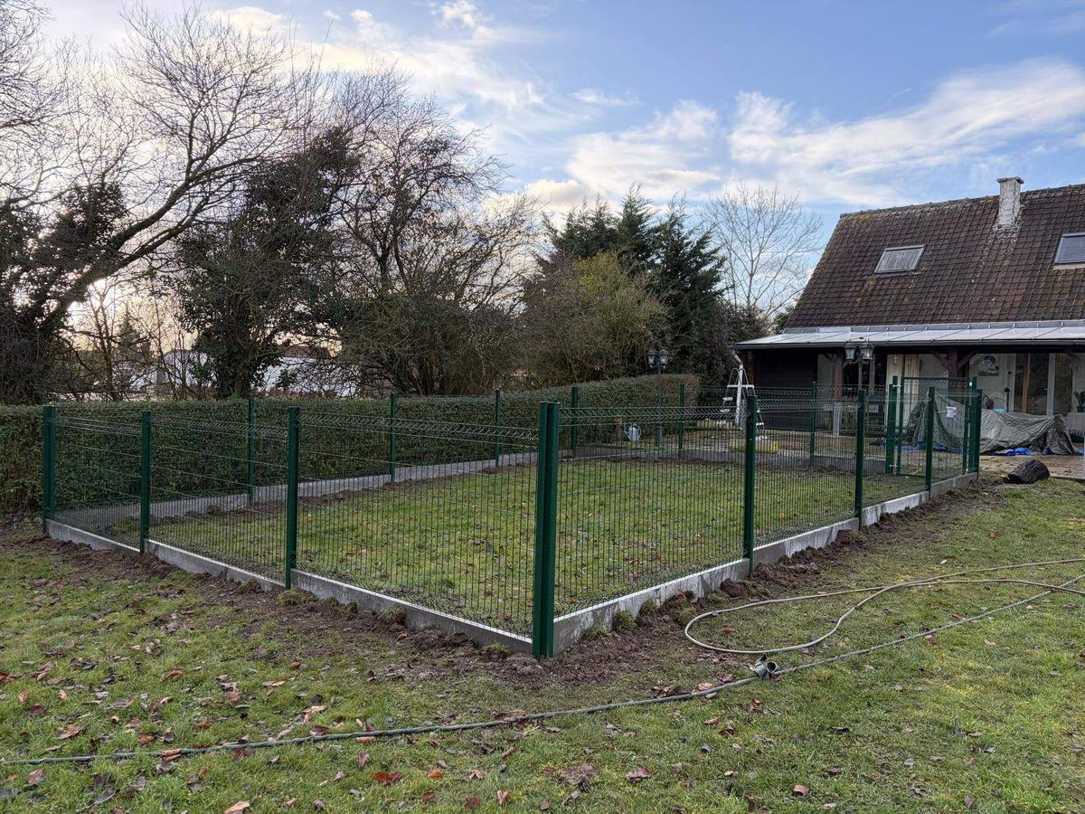 Enclos grillage vert Bapaume – Hpaysage